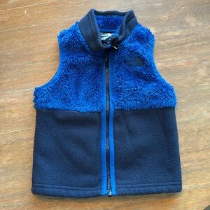 North face 2T vest